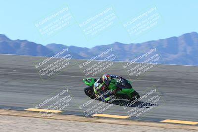 media/Feb-04-2024-SoCal Trackdays (Sun) [[91d6515b1d]]/1-Bowl (950am)/